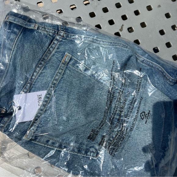 Levi’s Re/Done 50s shorts ✨new with tags✨blue OUT OF STOCK $225 - Picture 13 of 14
